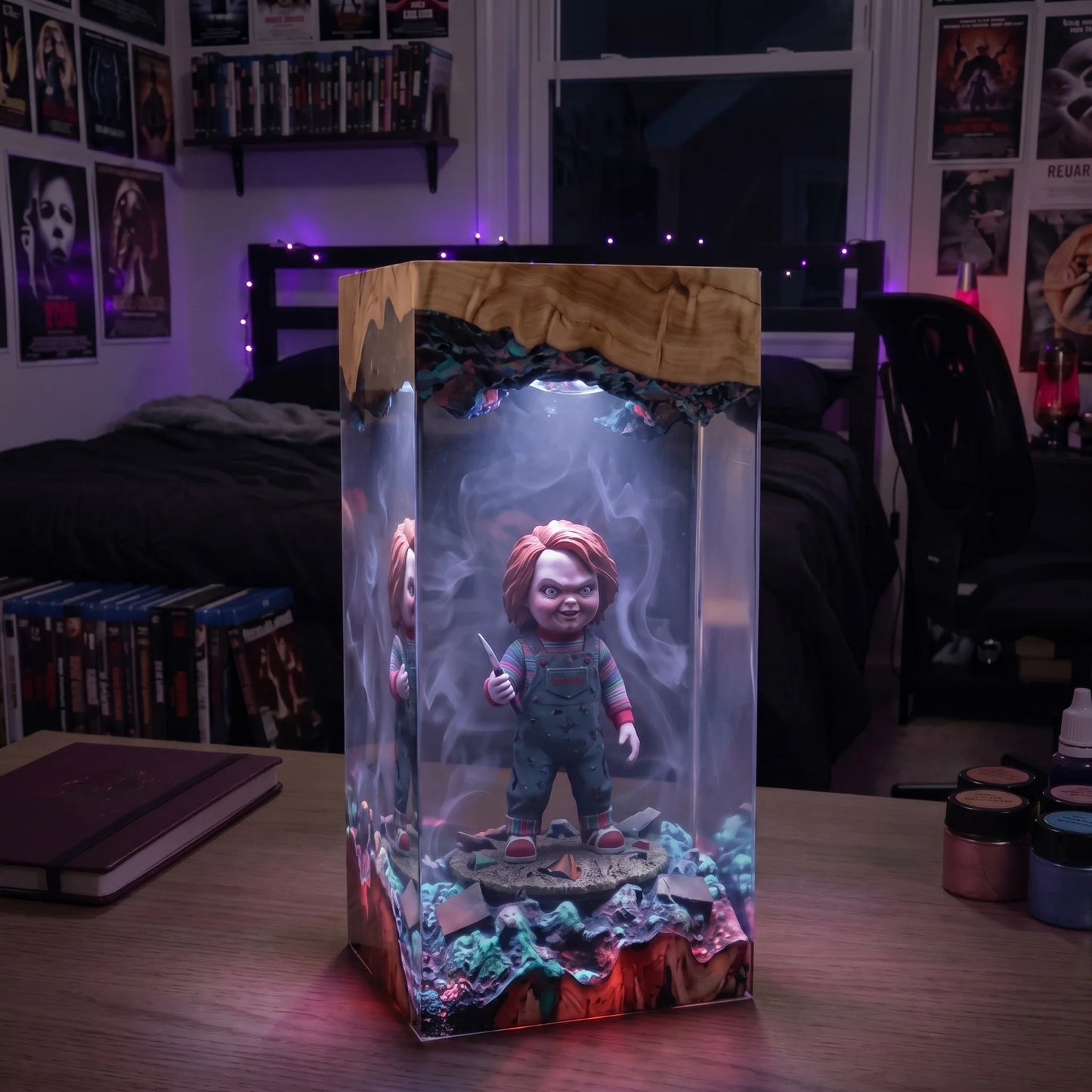 Chucky Resin Lamp