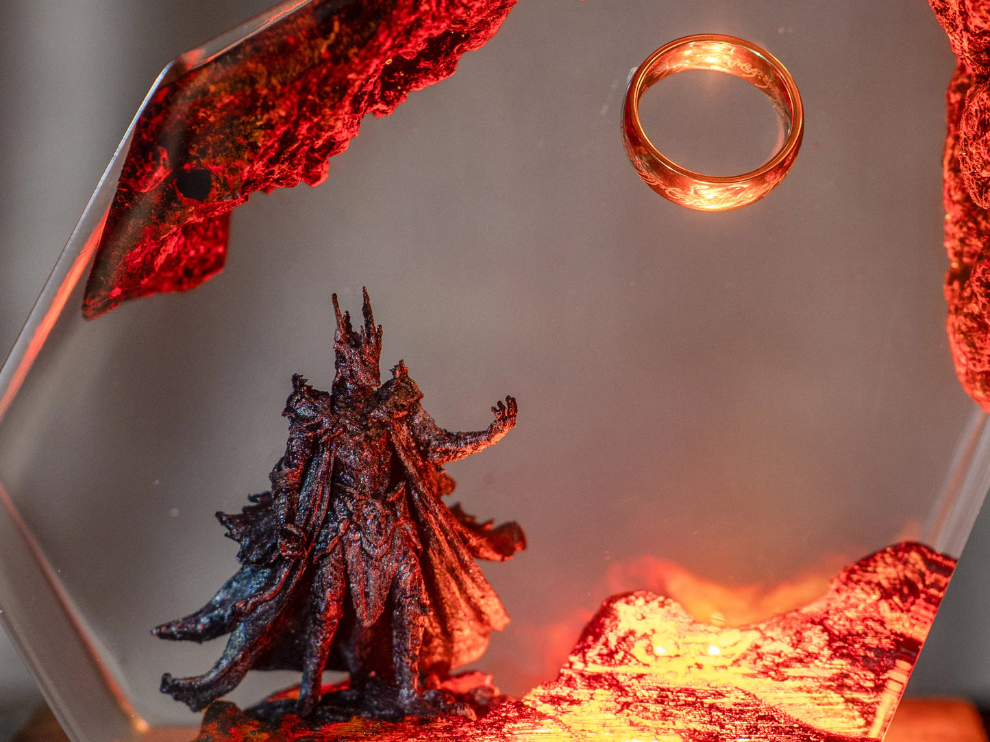 Ring of Flame Resin Lamp